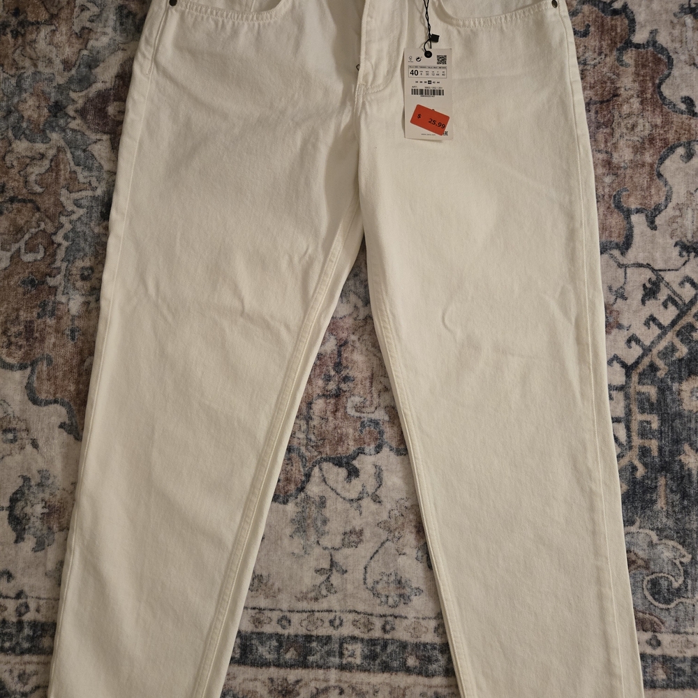 Cream Straight-Leg Jeans
